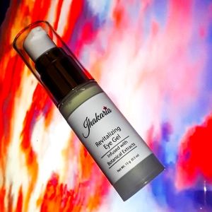 REVITALIZING EYE GEL INFUSED WITH BOTANICAL EXTRAC